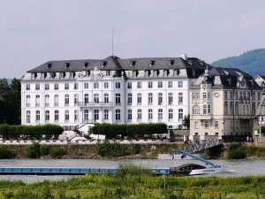 Schloss Engers, Landesmusikakademie Rheinland-Pfalz, cc-by-sa Wolkenkratzer via Wikimedia